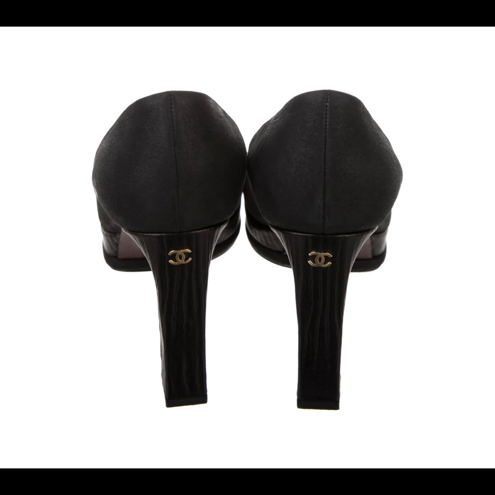 Pumps - Picture 2 of 4